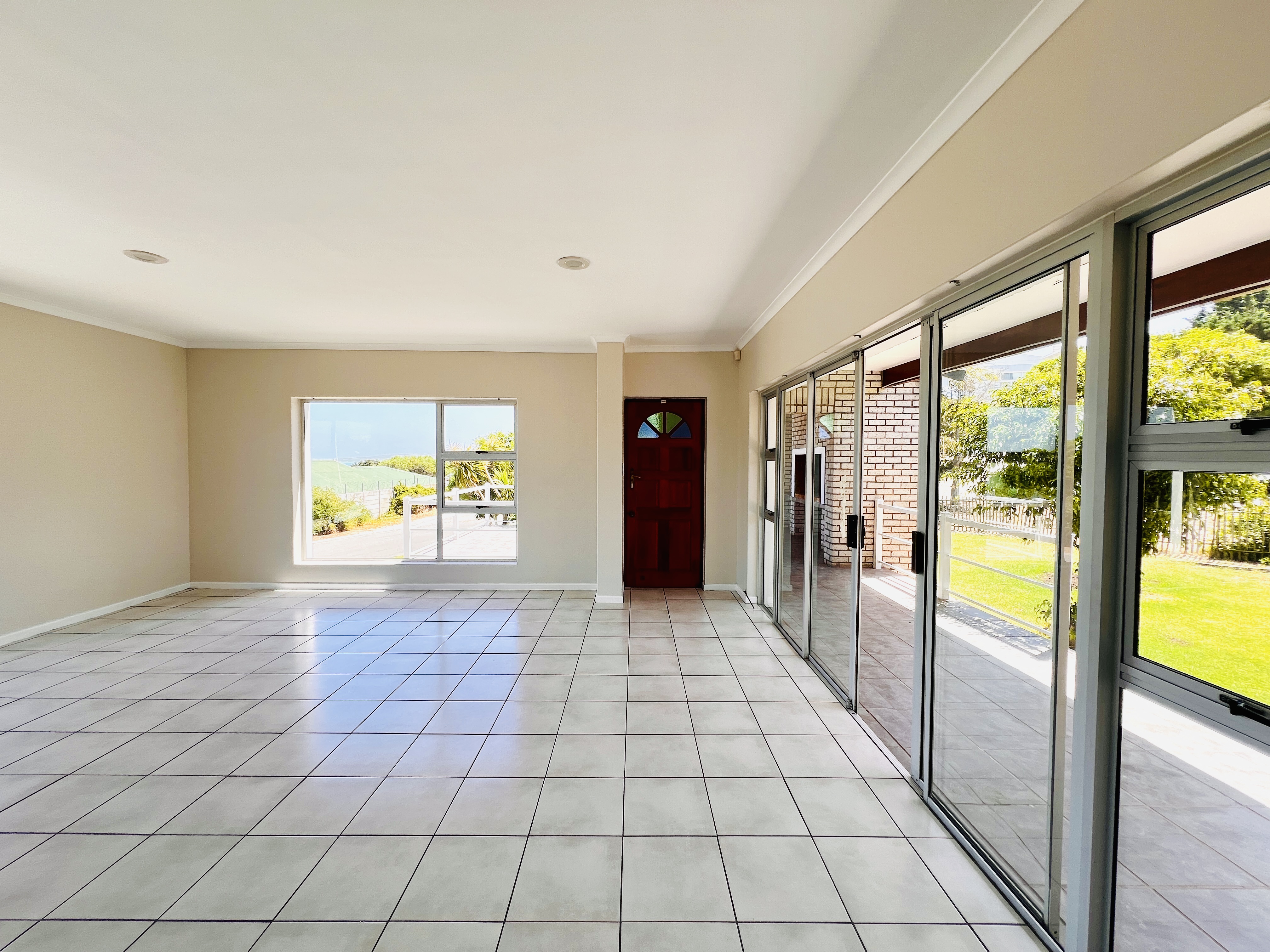 4 Bedroom Property for Sale in Middedorp Western Cape